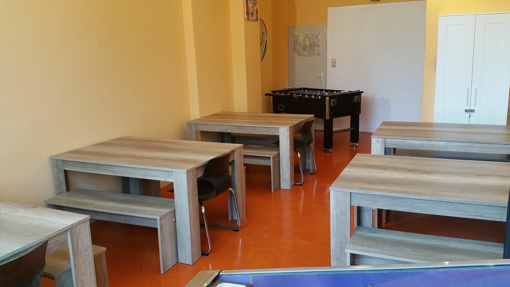 Albergue Happy Go Lucky + *